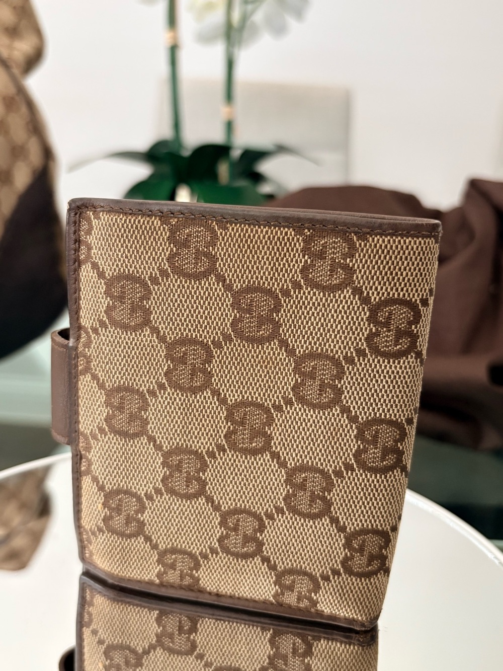 Gucci Monogram Compact Wallet - Picture 6 of 17